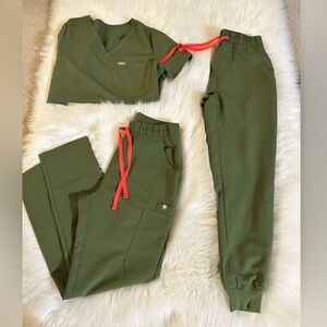 Figs Dark Olive Bundle- Small Catarina, Hi WaistYola XS P & HiWaistJoggers, XS P